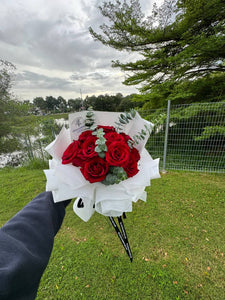 RED KENYAN ROSES WITH EUCALYPTUS